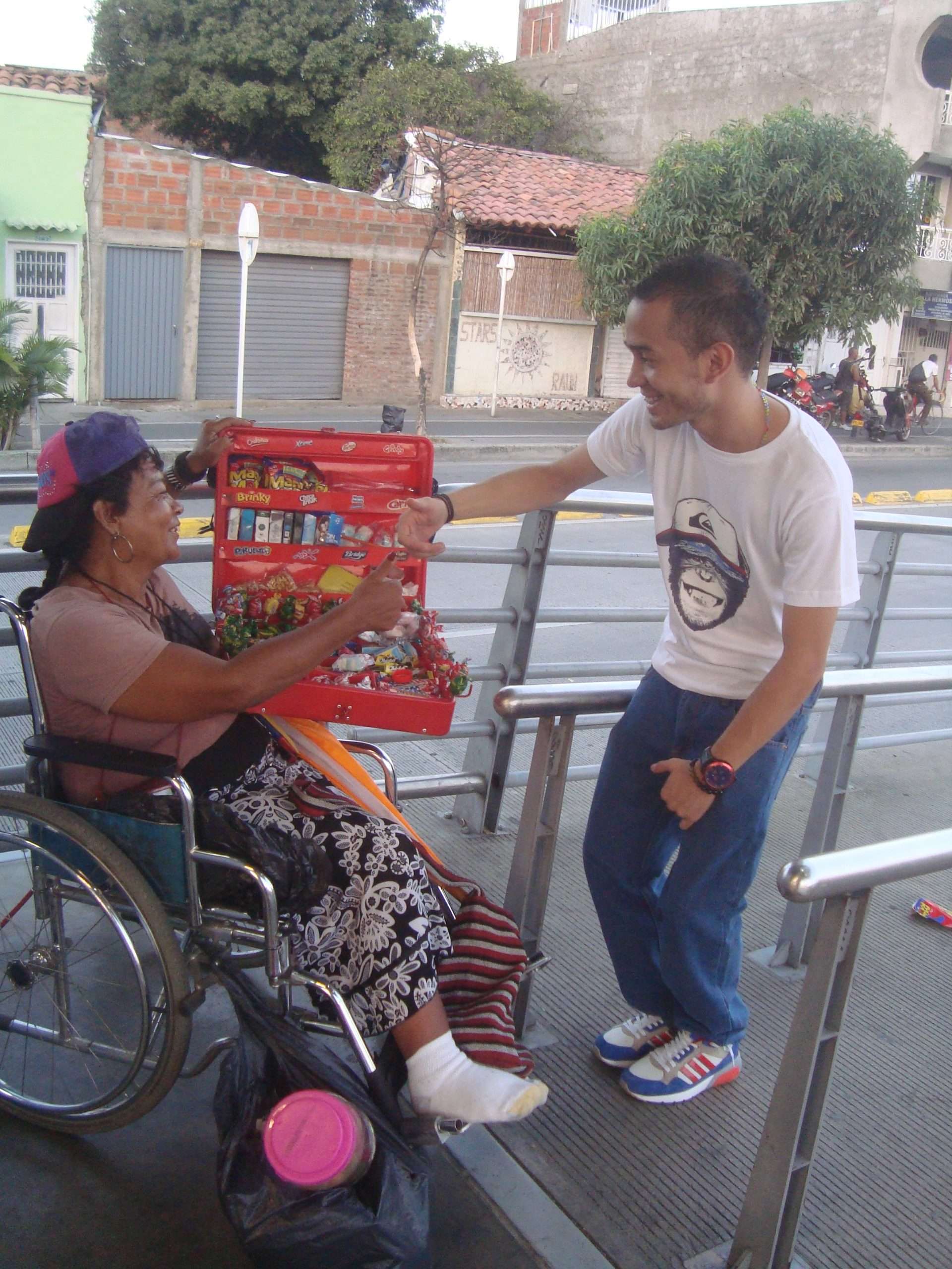 EL CIELO ESTÁ AHÍ