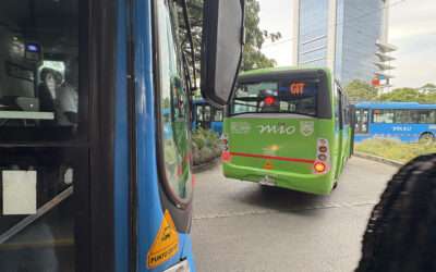 La congestión y los desafíos operativos del sistema MIO en Cali