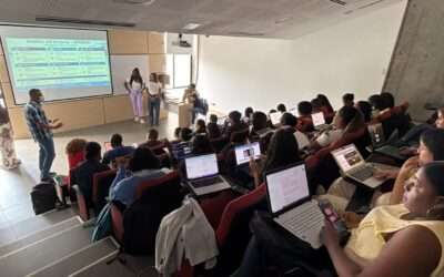 La USC forma profesionales para liderar la comunicación estratégica en las organizaciones